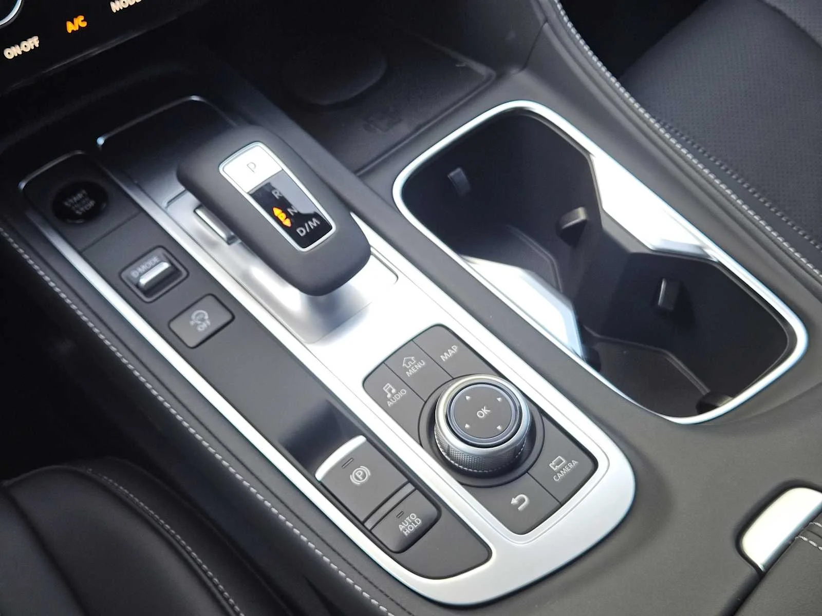 New 2027 2T GRPT SHDW INFINITI Sport AWD image 14