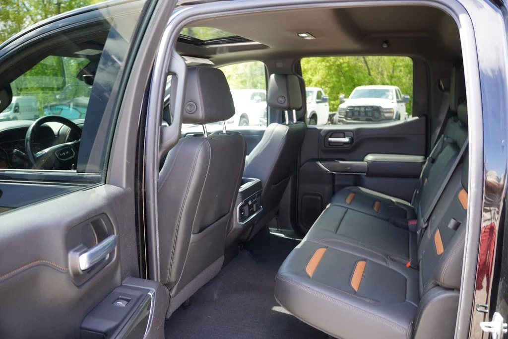 Used 2020 Onyx Black GMC AT4 image 18