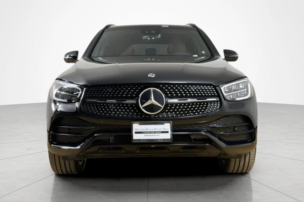 Certified Used 2022 Black Mercedes-Benz GLC 300 image 8