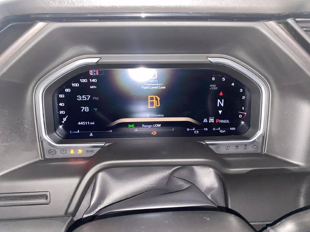 Used 2026 Titanium Rush Metallic GMC AT4 image 20