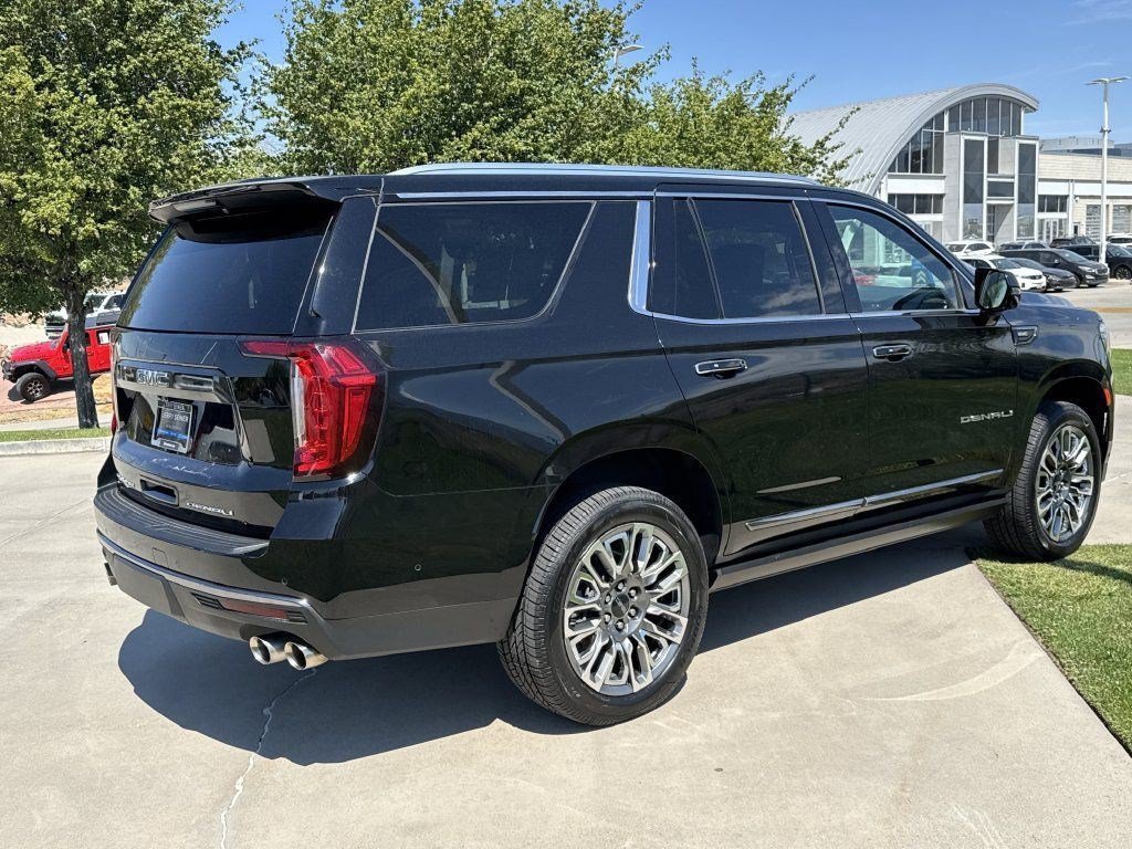 2023 GMC Yukon Denali Ultimate - Photo 7