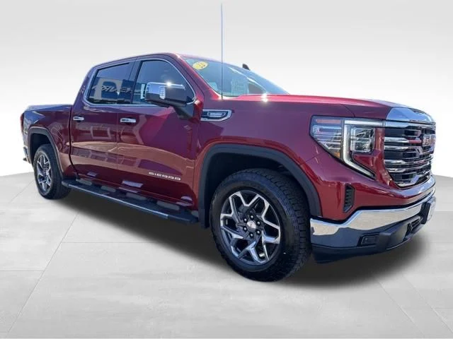 Used 2022 Red GMC SLT image 9