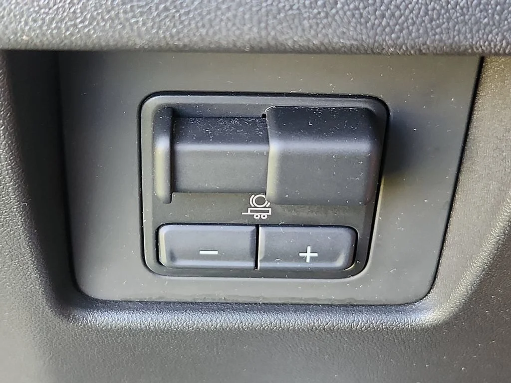 Used 2023 Sand Dune Metallic Chevrolet Trail Boss image 25