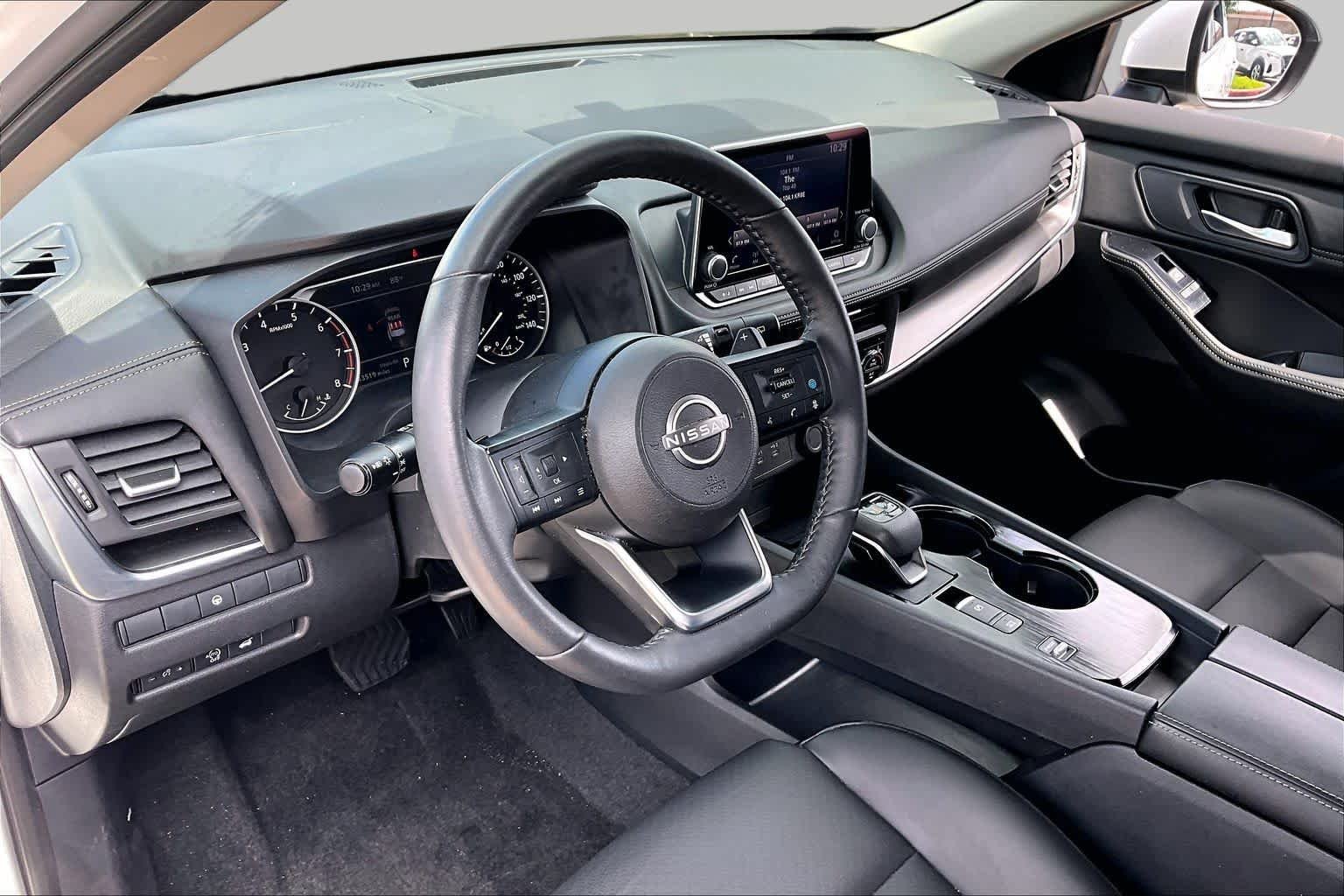 Certified Used 2024 Everest White Pearl Nissan SV image 16