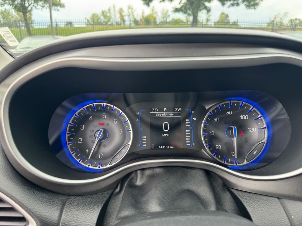 Used 2020 Billet Silver Metallic Chrysler Touring L image 16