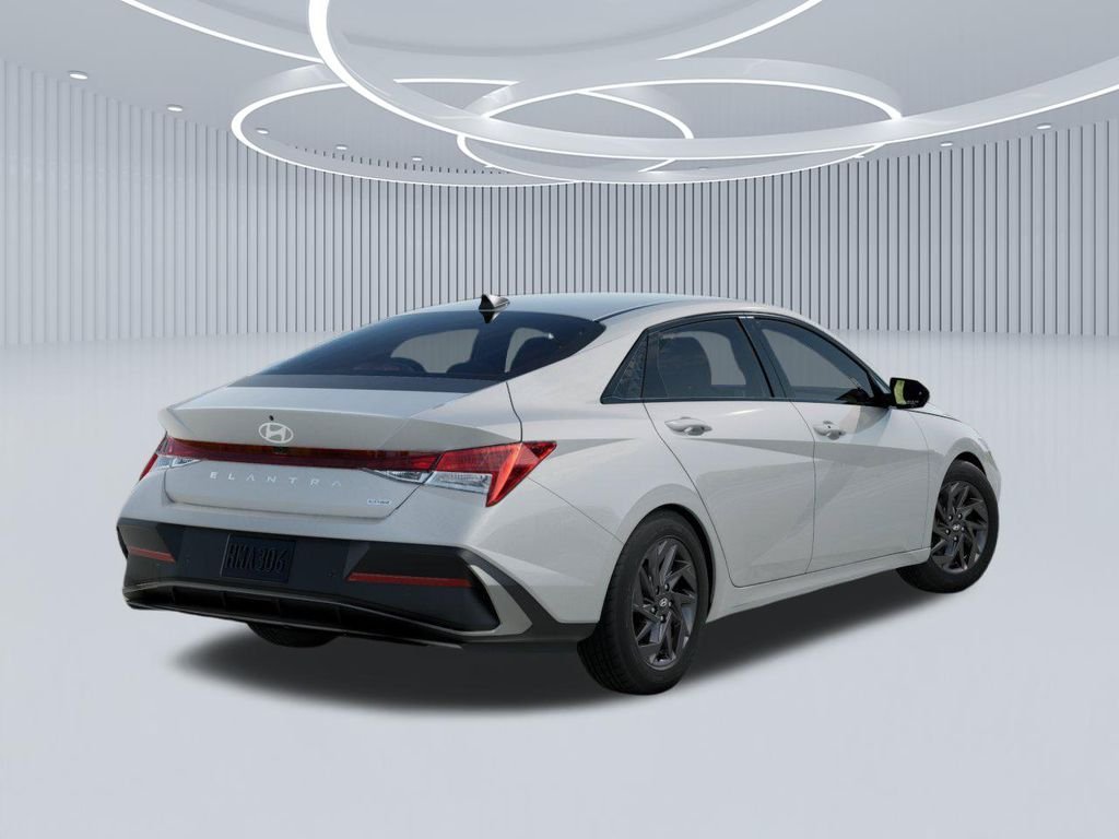 New 2026 White Hyundai Blue image 4