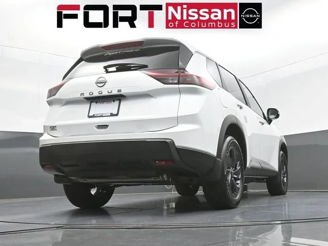 New 2026 Everest White Pearl TriCoat Nissan SV image 37