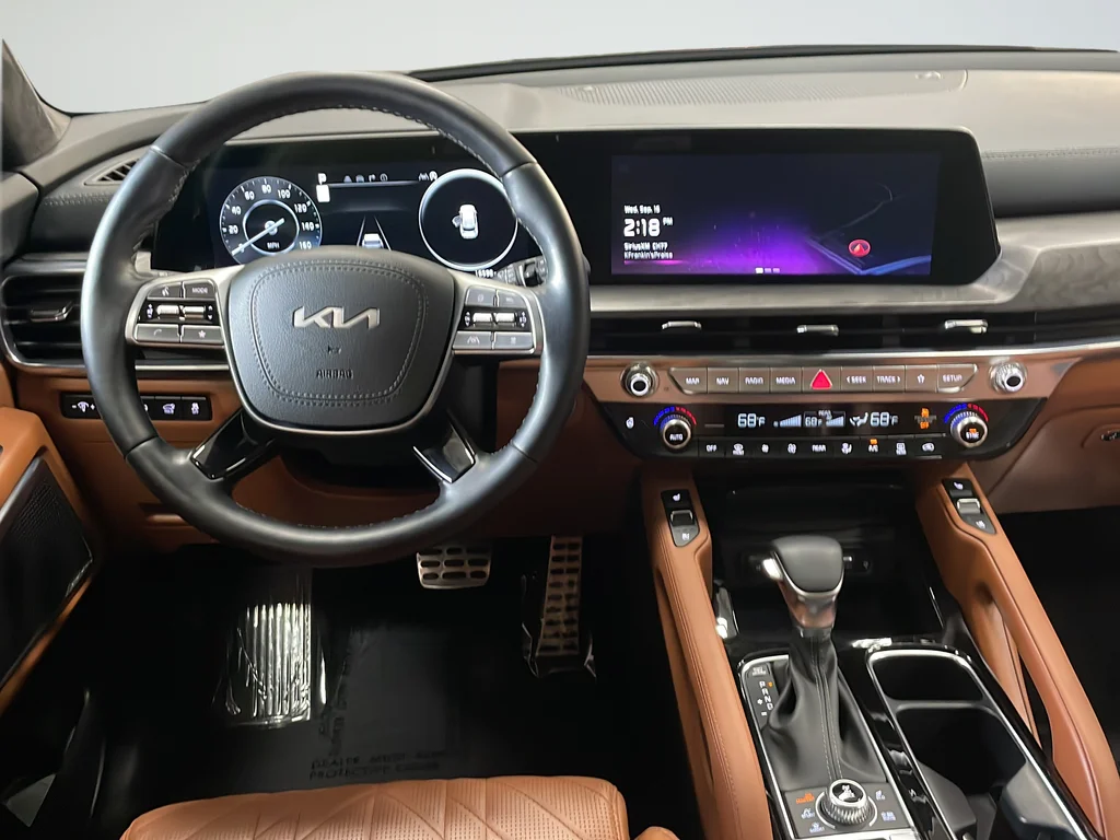 Certified Used 2025 Black Kia SX-Prestige X-Line image 12