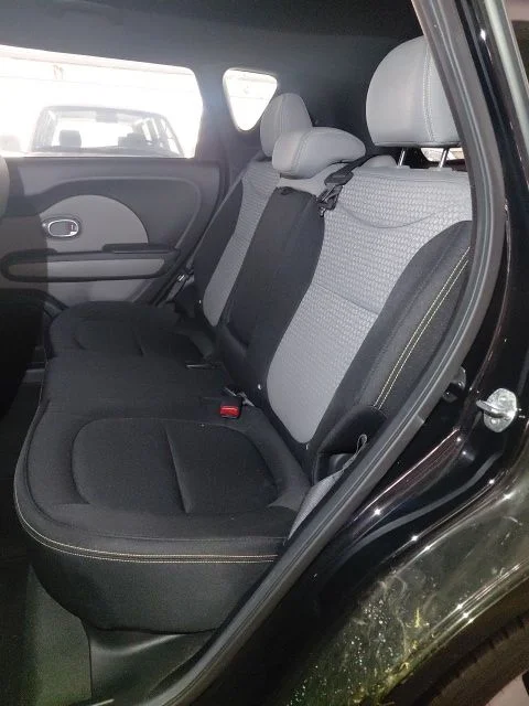 Used 2016 Black Kia Plus image 6