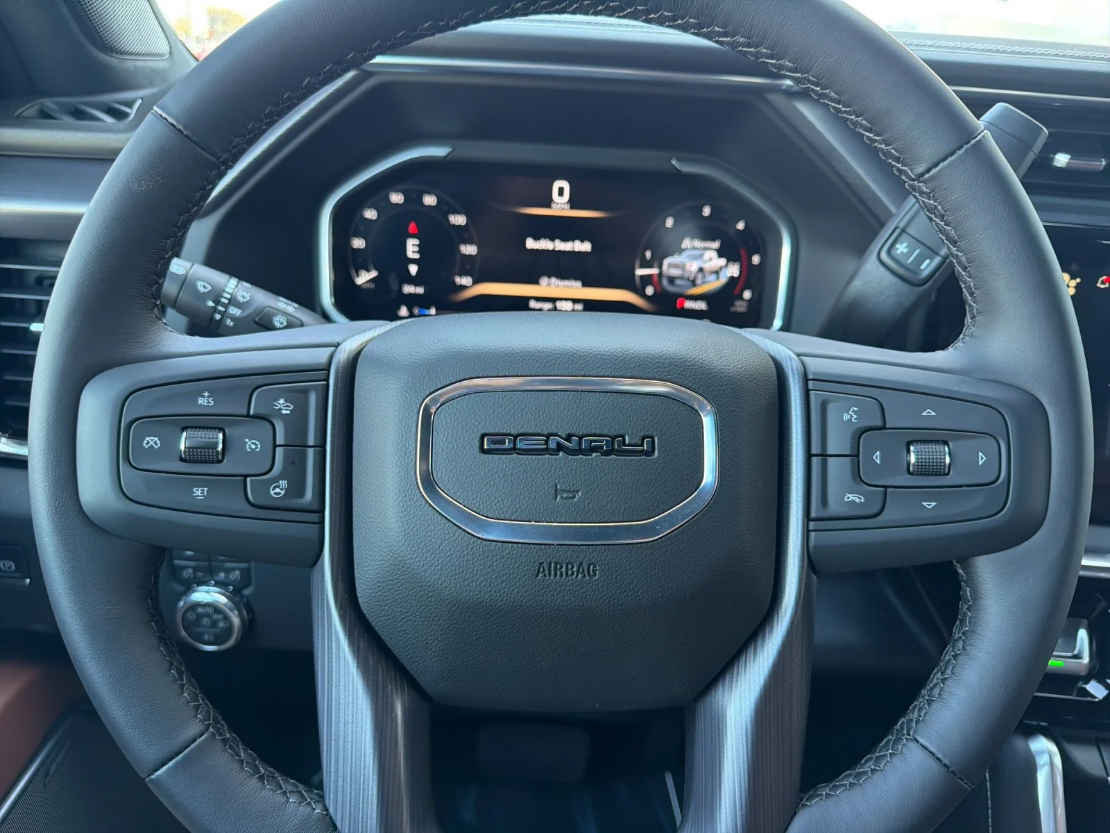 2026 GMC Sierra 2500HD Denali Ultimate - Photo 22