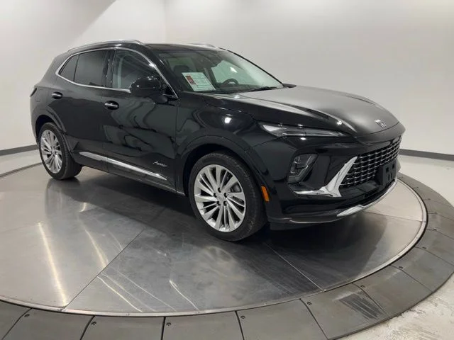 Used 2024 Black Buick Avenir image 7
