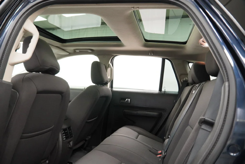 Used 2010 Black Ford SEL image 5