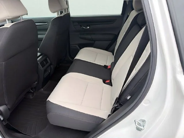 Used 2026 Platinum White Pearl Honda LX image 11