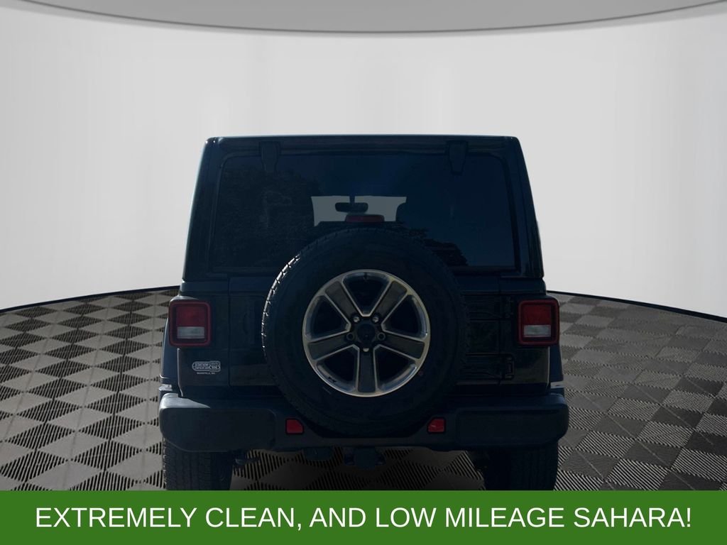 Used 2022 Black Jeep Unlimited Sahara image 4
