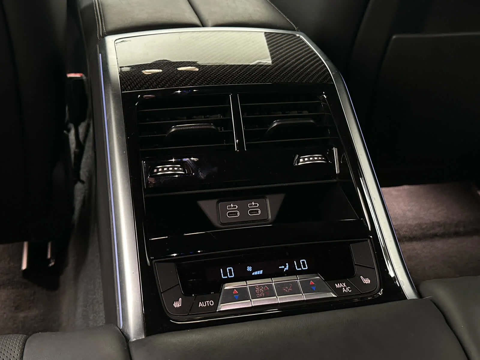 Used 2022 Mineral White Metallic BMW M850i image 43