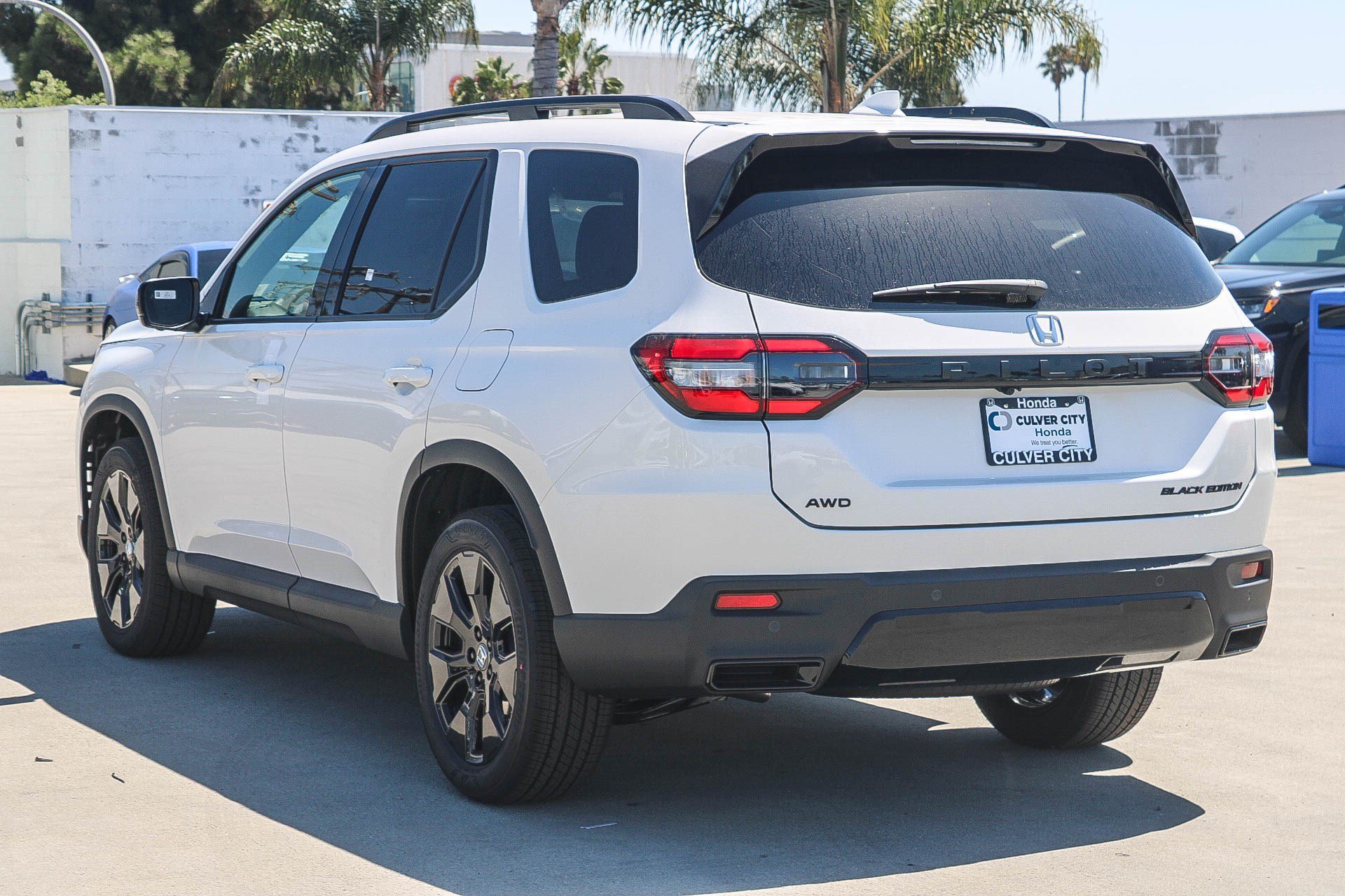 New 2026 Platinum White Pearl Honda Black Edition image 6
