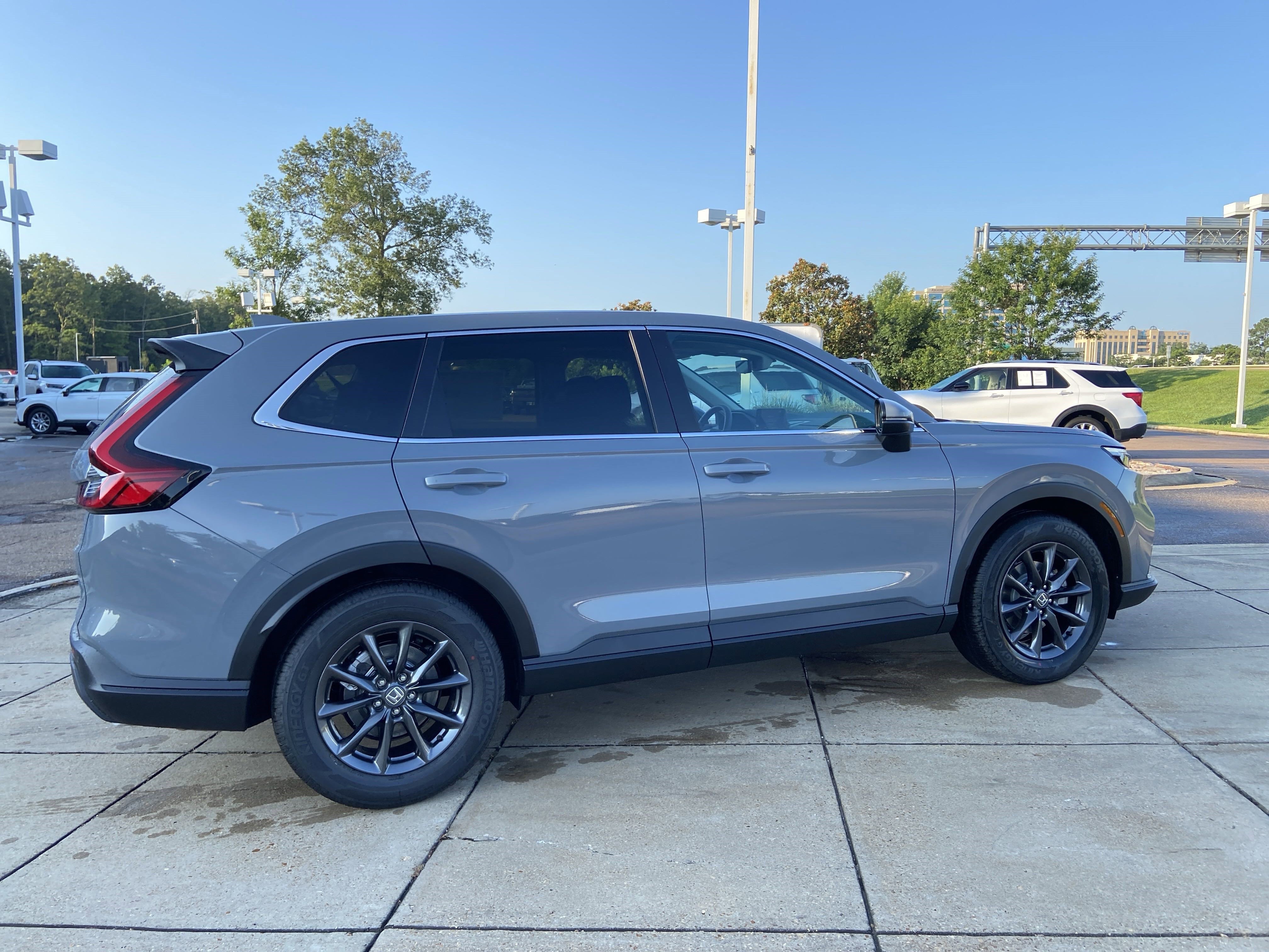 New 2026 Urban Gray Pearl Honda EX-L image 11