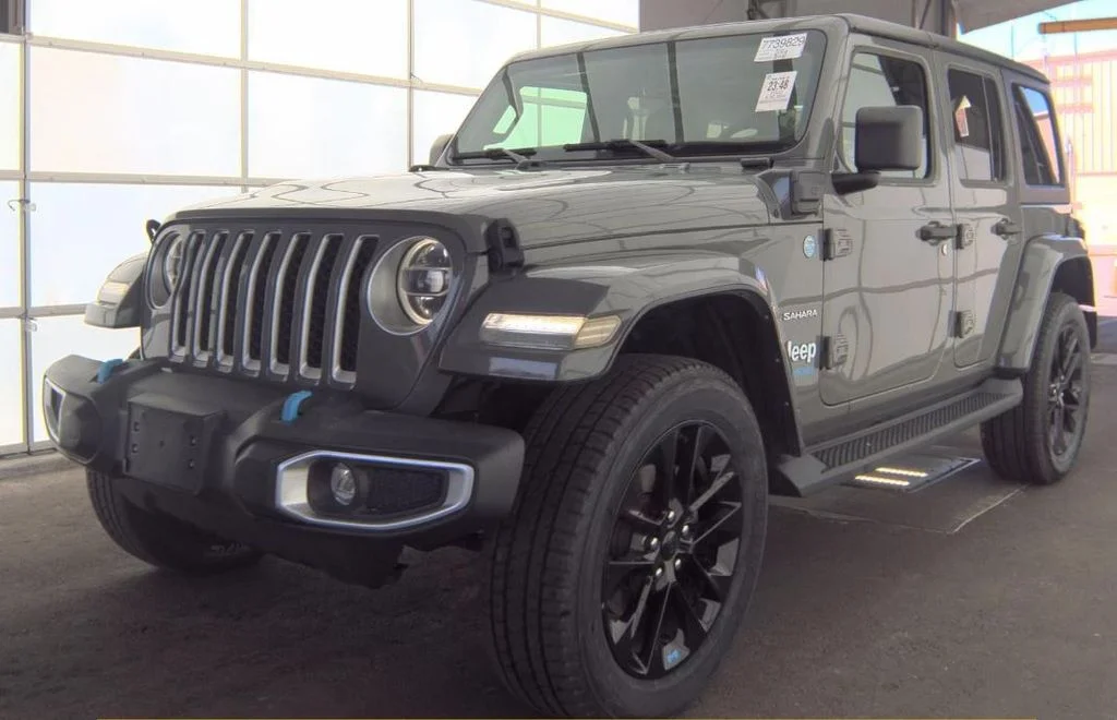 2022 Jeep Wrangler Sahara 4XE's photo