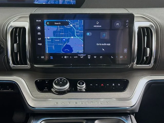 New 2026 Ford Expedition Platinum
