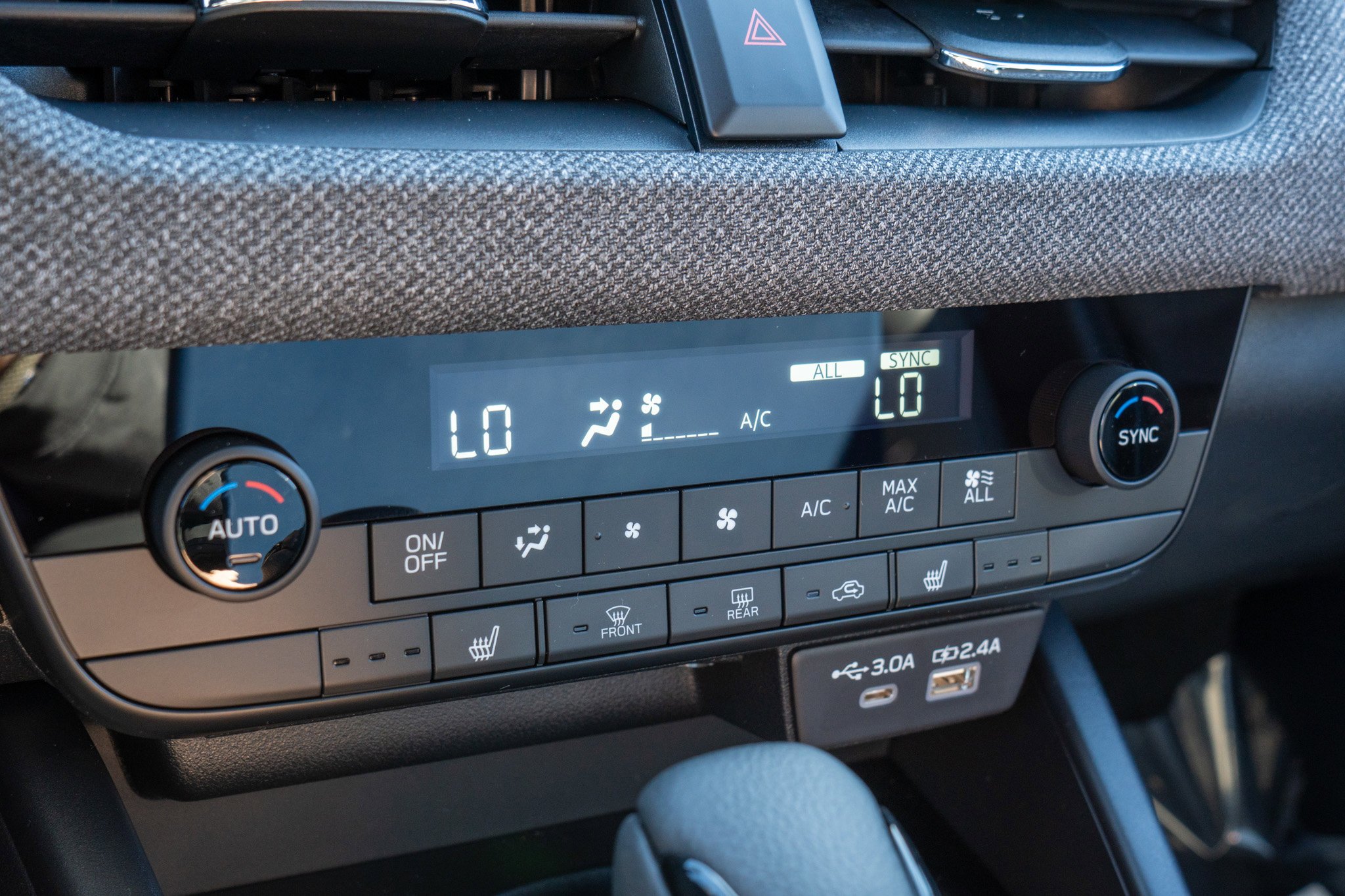 2026 Subaru Outback Limited - Photo 14