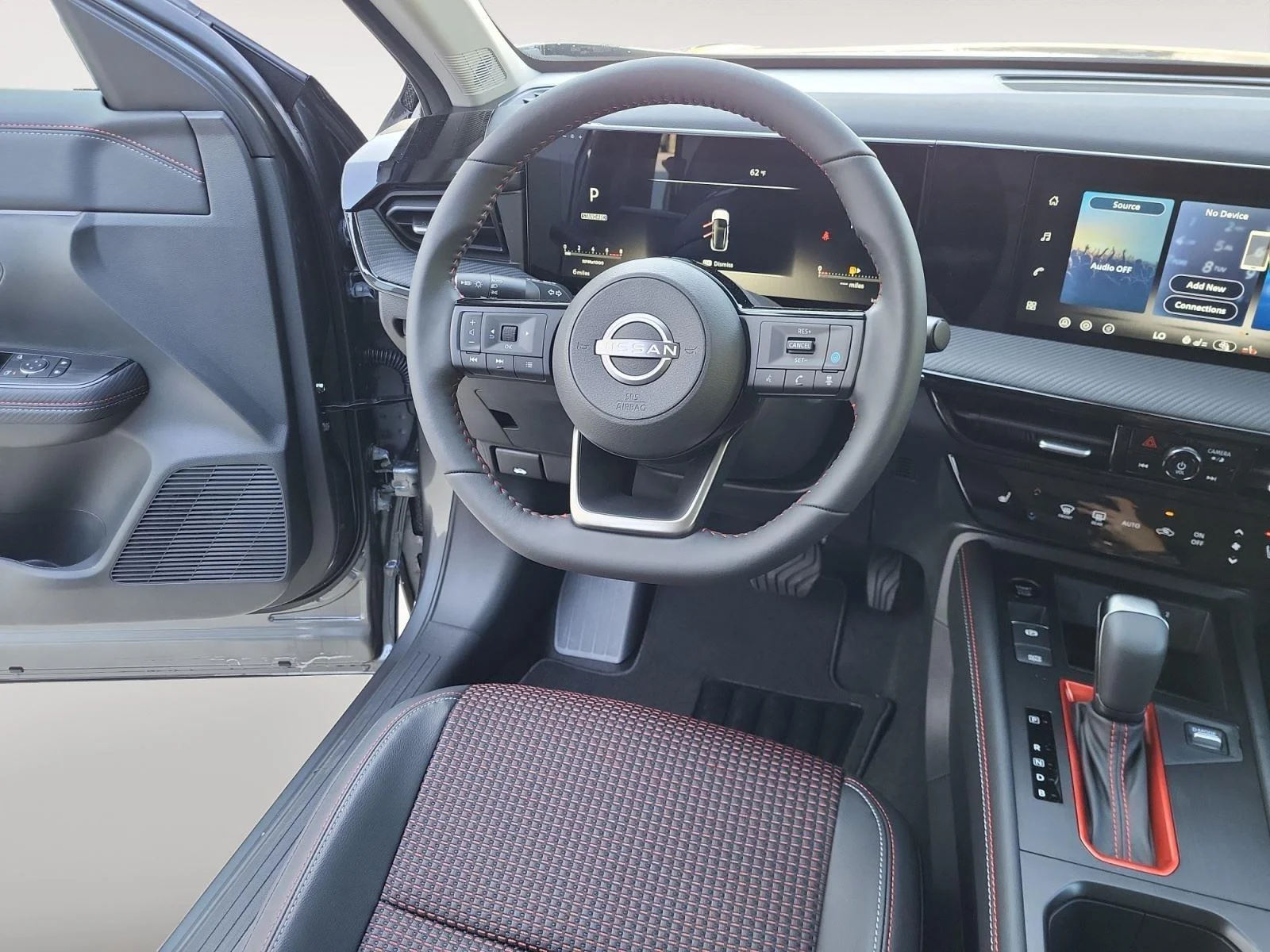 2026 Nissan KICKS SR AWD - Photo 11