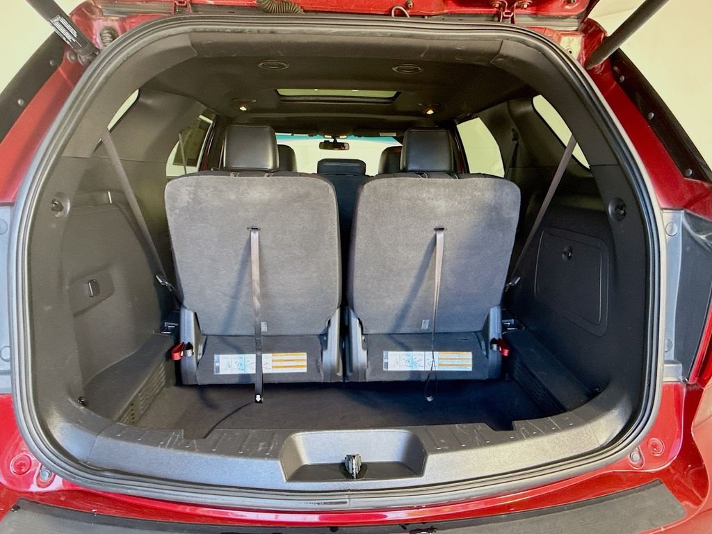 Used 2013 Ruby Red Metallic Tinted Clearcoat Ford XLT image 27
