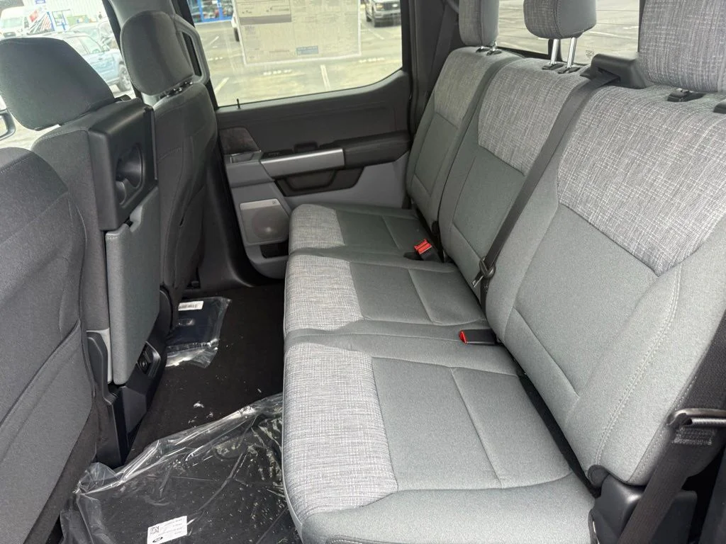 New 2026 Black Ford XLT image 33