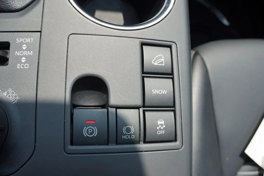 Used 2025 Celestial Silver Metallic Toyota XSE image 32