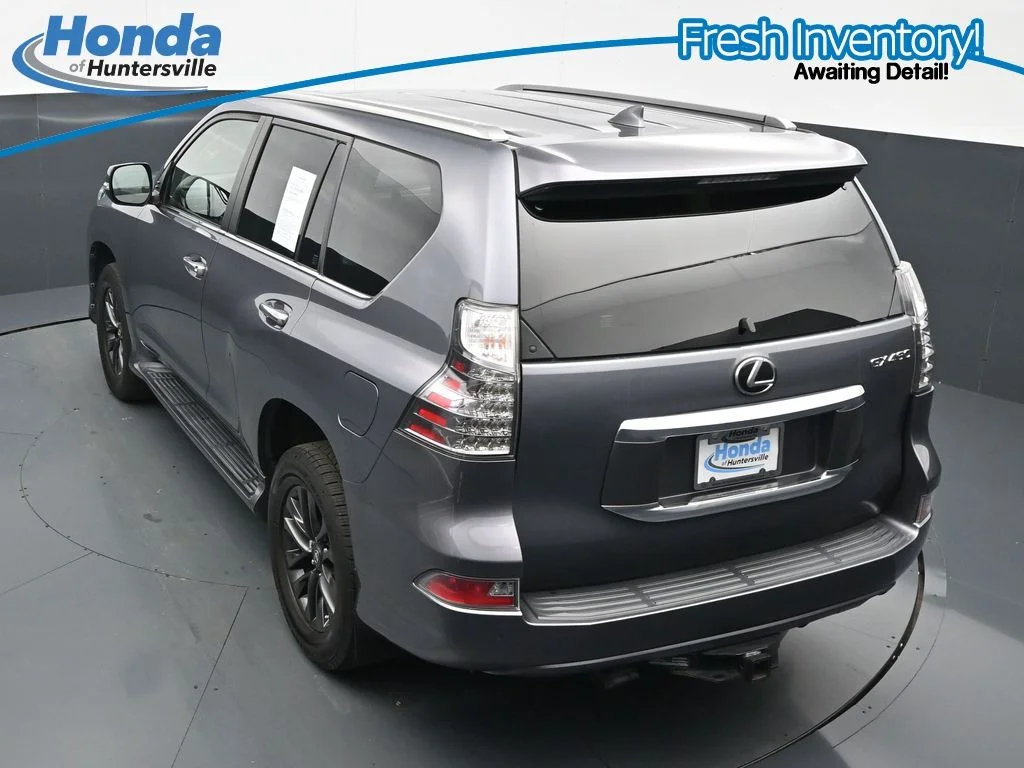 Used 2020 Gray Pearl Lexus 460 image 24