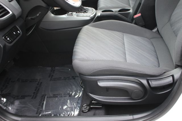 Used 2025 White Kia LX image 20