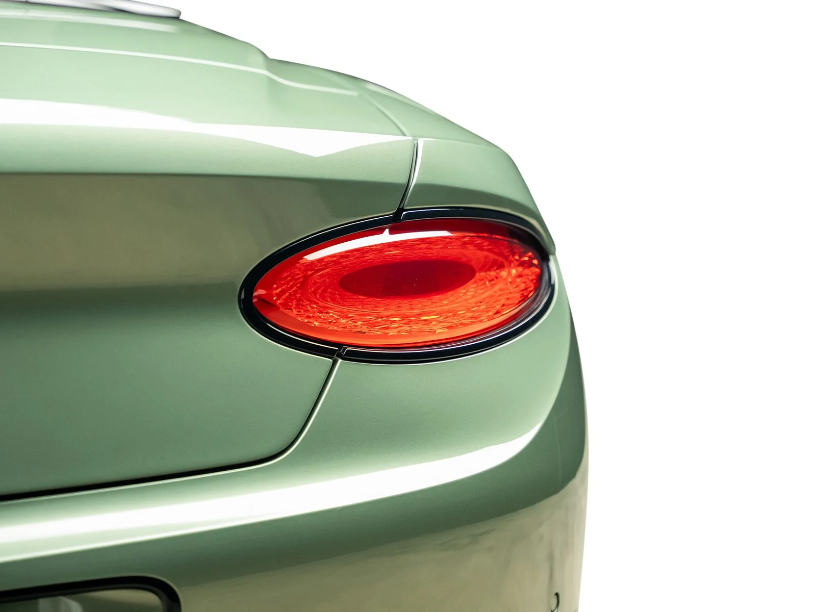 Used 2021 Green Bentley V8 image 19