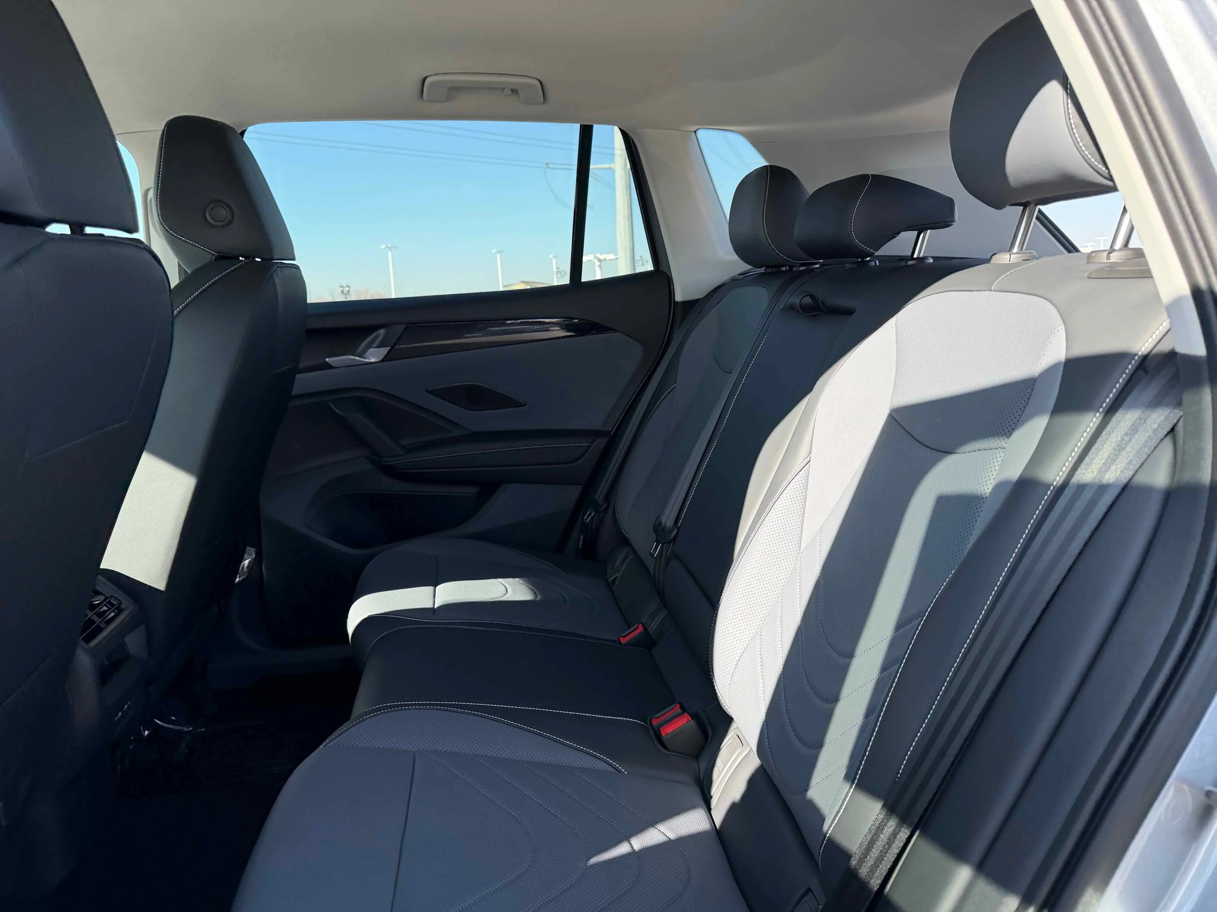 New 2026 Silver Volkswagen SE image 26