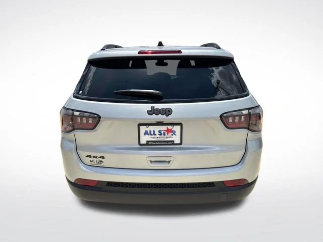 New 2026 Silver Jeep Latitude image 7