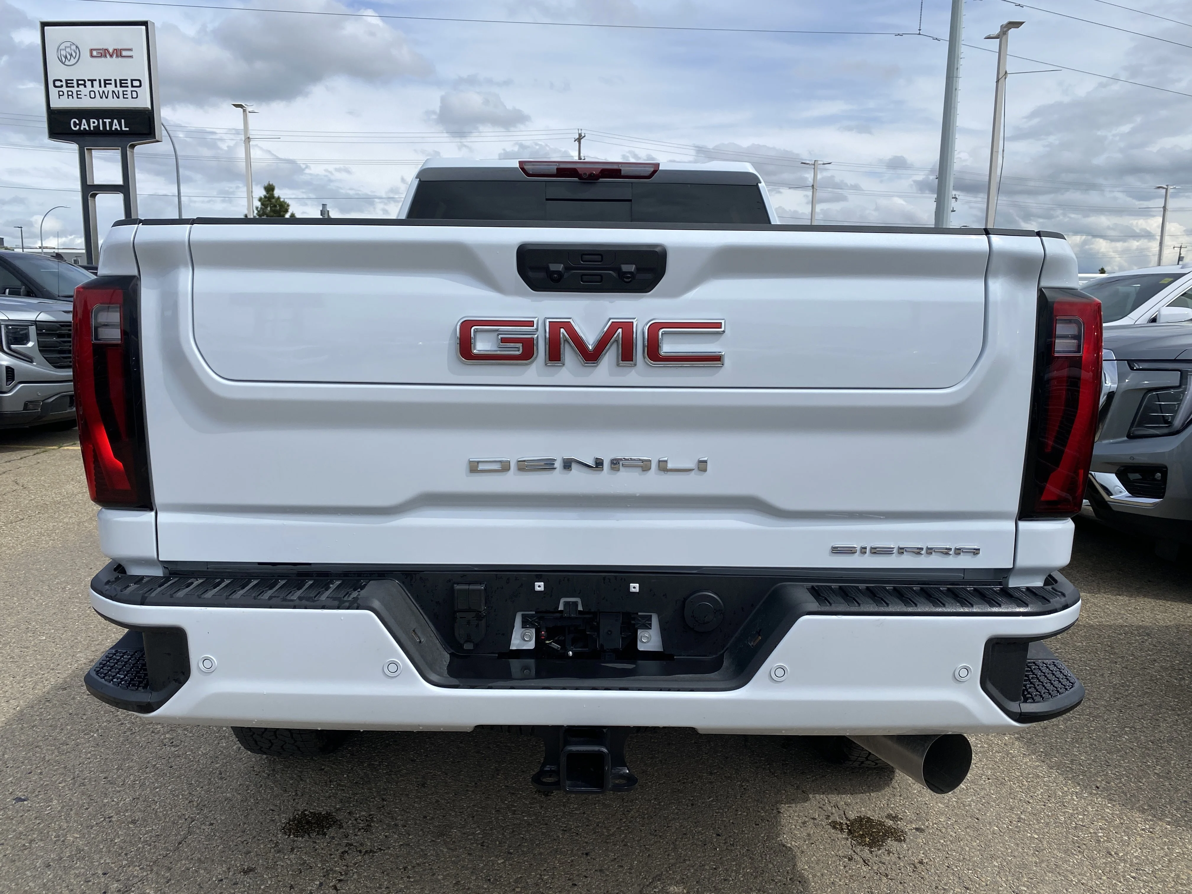 New 2026 GLACIER WHITE TRICOAT GMC Denali image 6