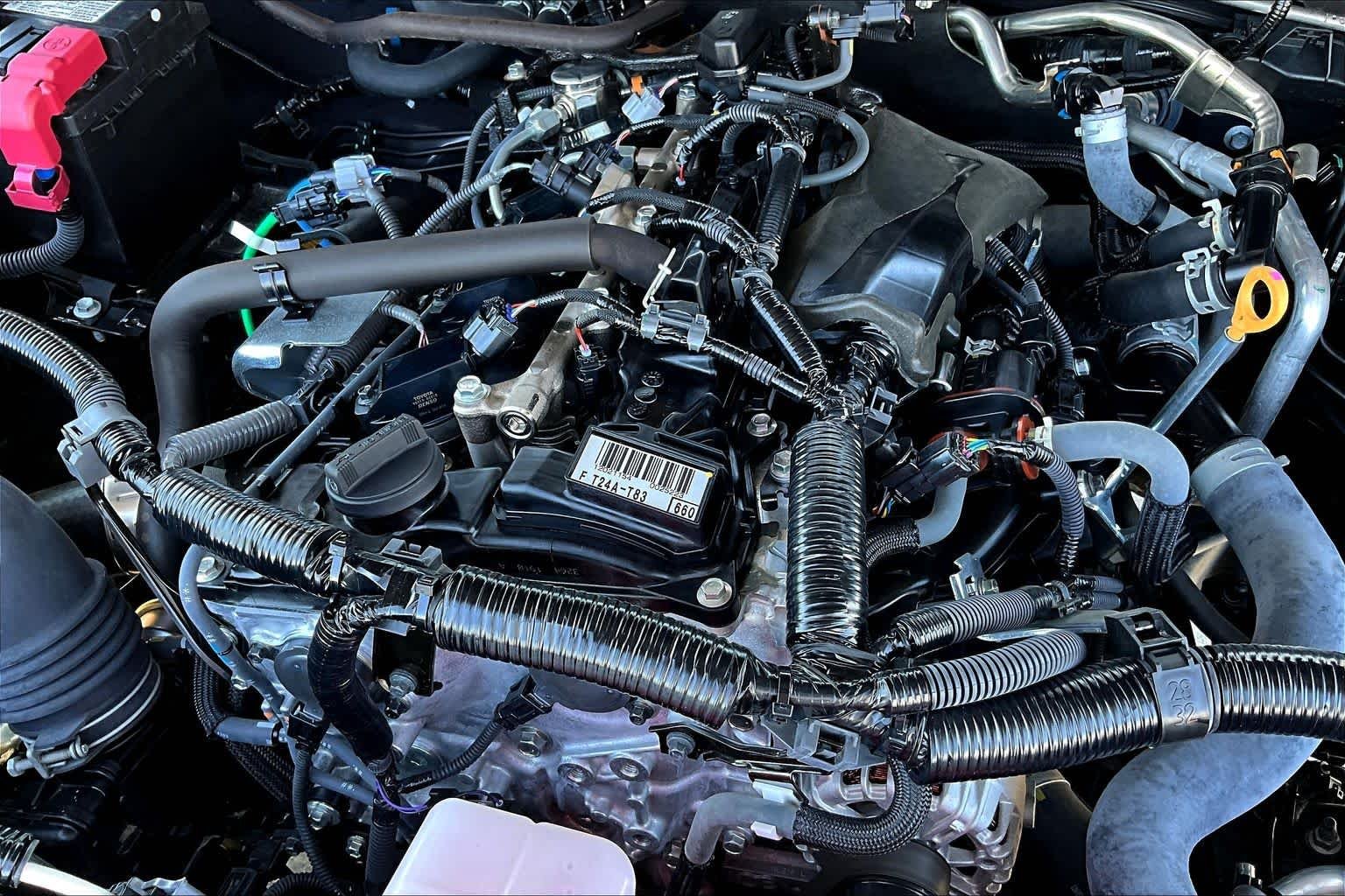 Used 2025 Underground Toyota SR5 image 31