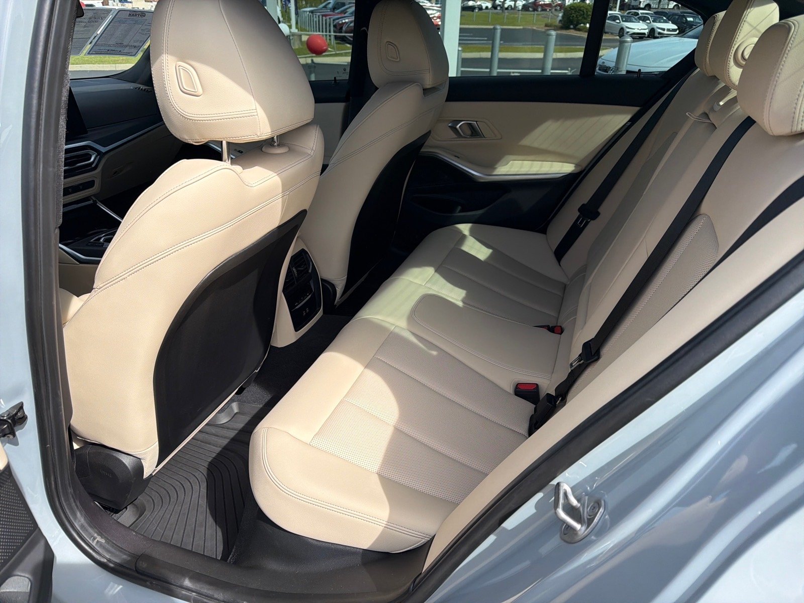 Used 2024 Gray BMW 330e image 14