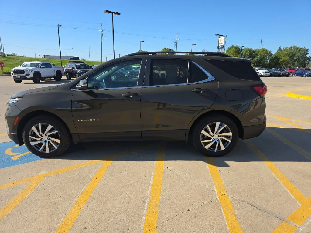 2024 Chevrolet Equinox LT - Photo 6