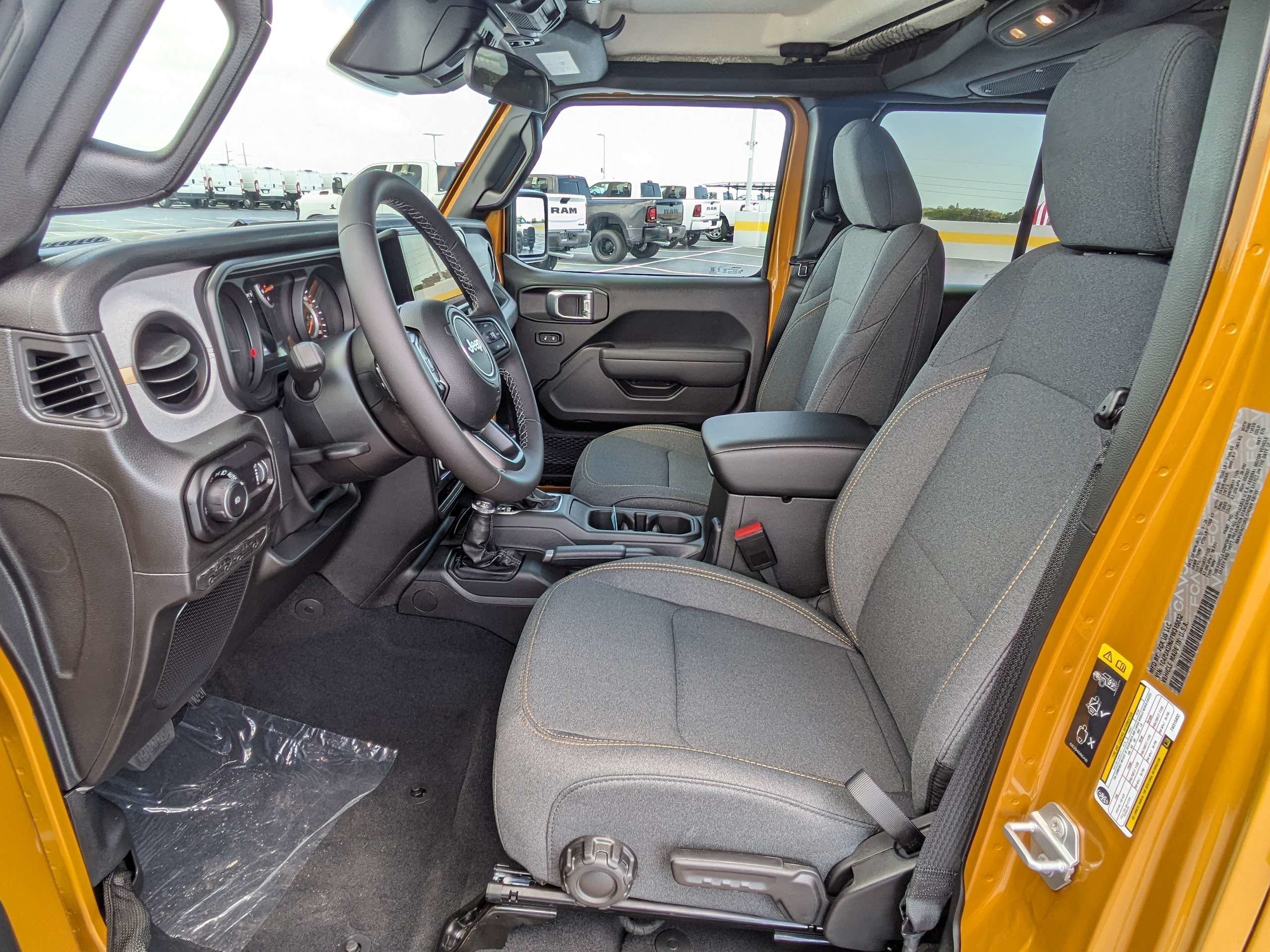 New 2026 Goldilocks Exterior Paint Jeep Sport S image 19