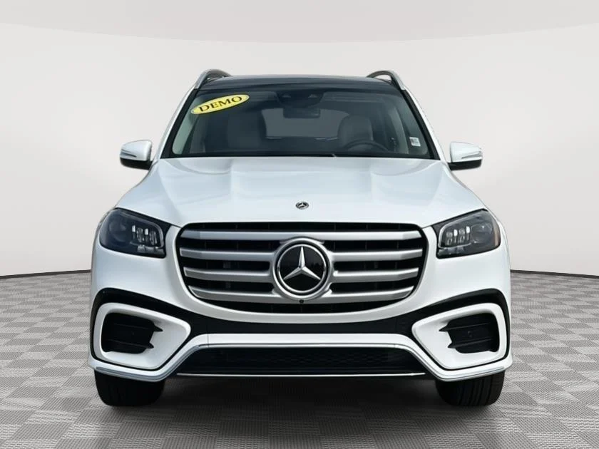 New 2026 Polar White Mercedes-Benz GLS 450 image 8