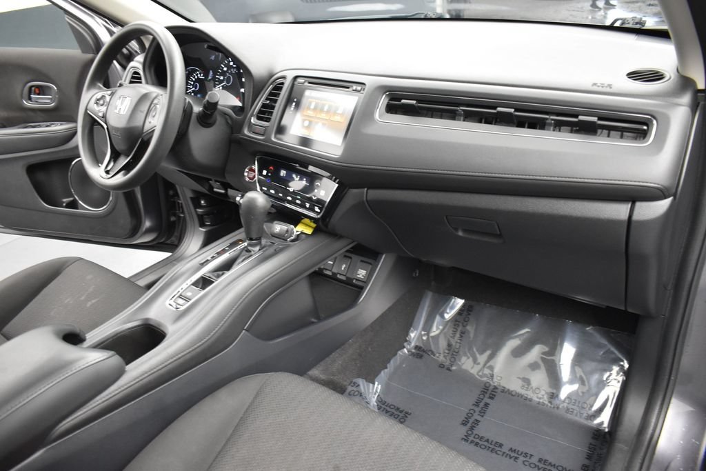 Used 2018  Honda EX image 7