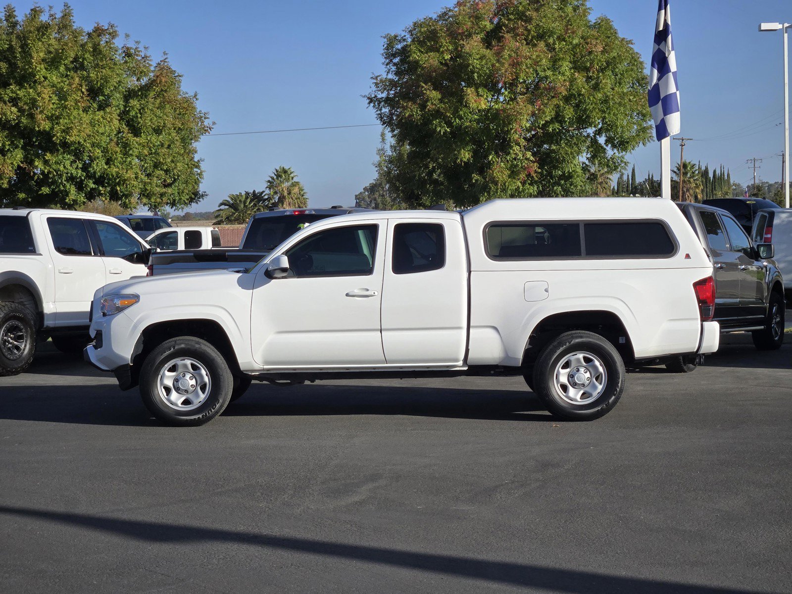 Certified Used 2020  Toyota  image 7