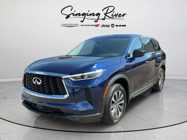 Used 2025 Blue INFINITI PURE image 3