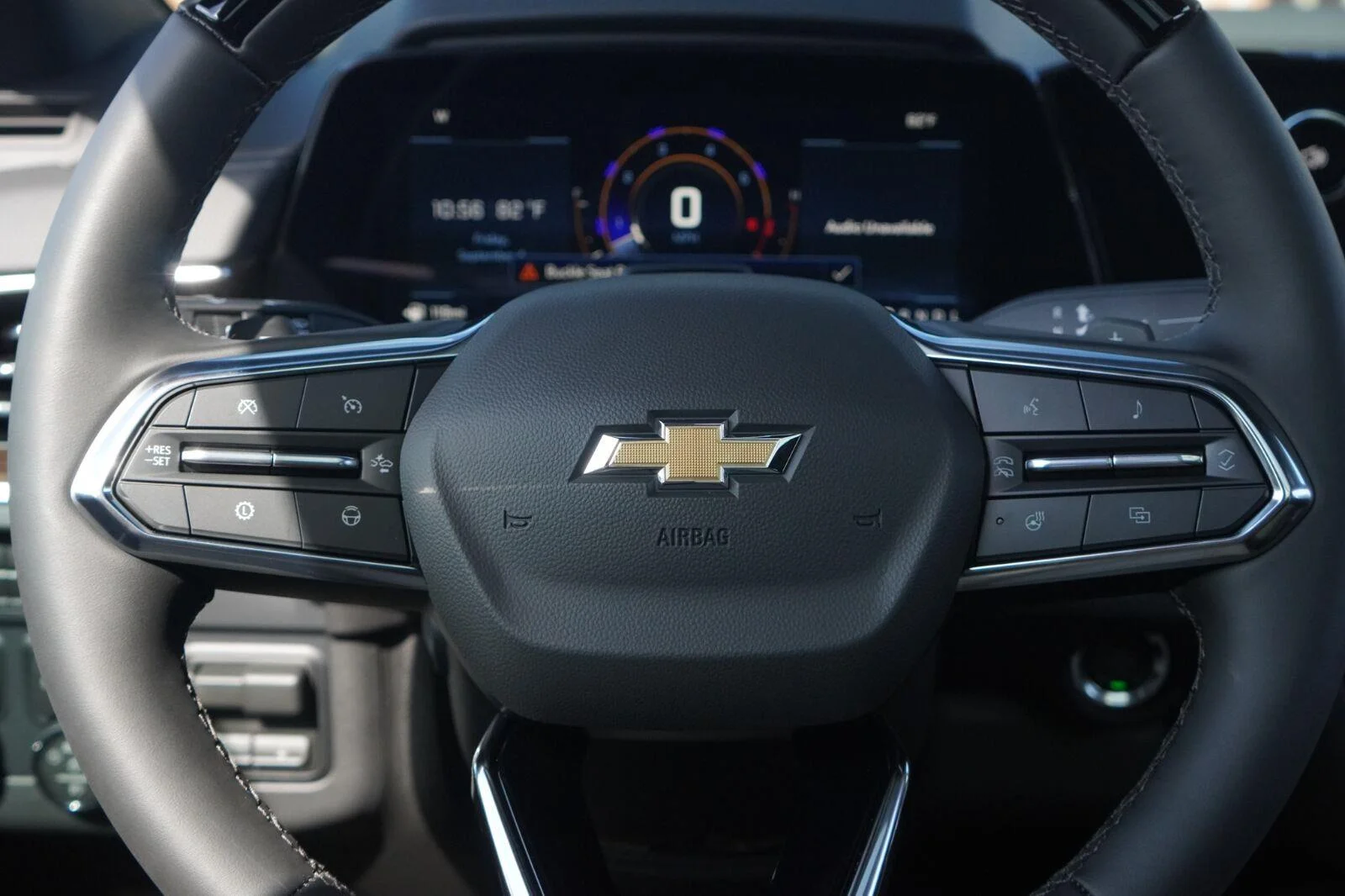 2026 Chevrolet Suburban High Country - Photo 14