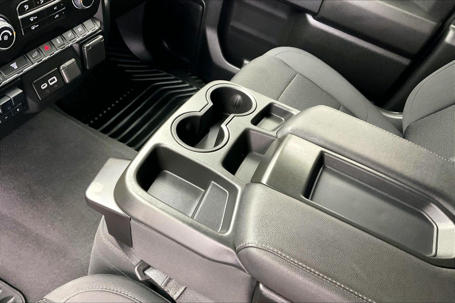 Used 2022 SILVER ICE METALLIC Chevrolet Custom image 16