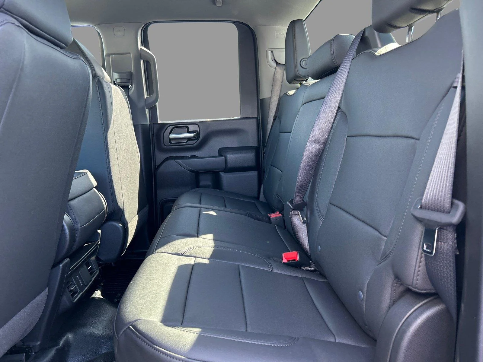 2026 GMC Sierra 2500HD Pro - Photo 34