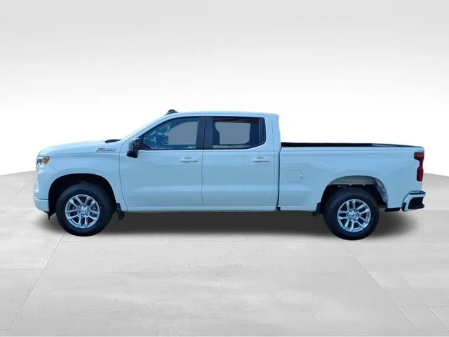 Certified Used 2022 White Chevrolet RST image 8