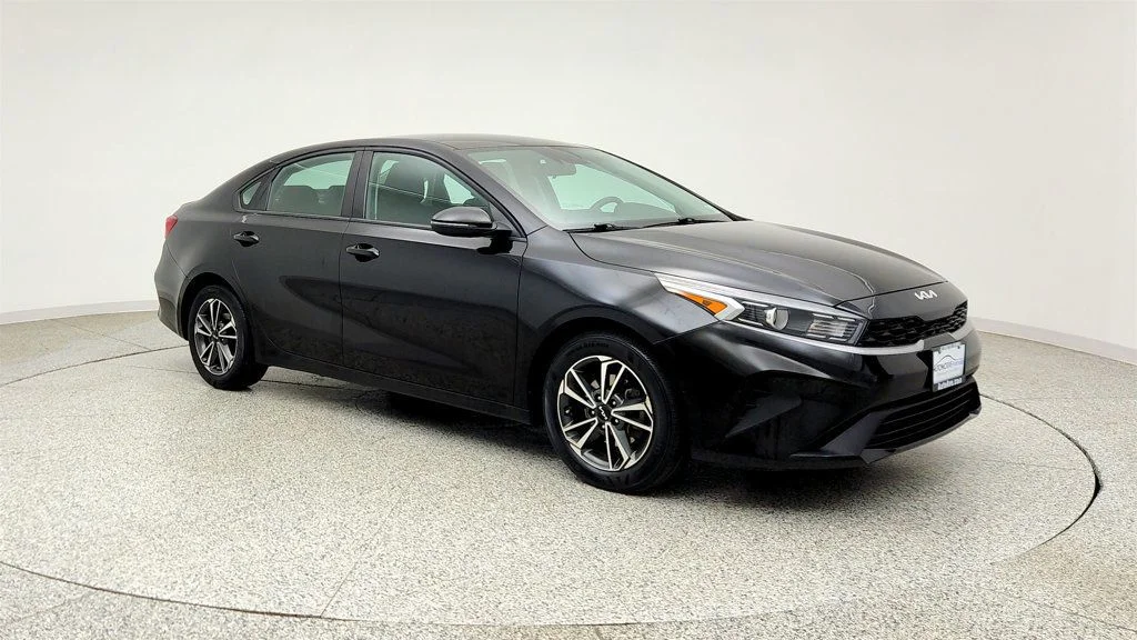 Used 2023 Aurora Black Kia LXS IVT w/ Technology Package image 2