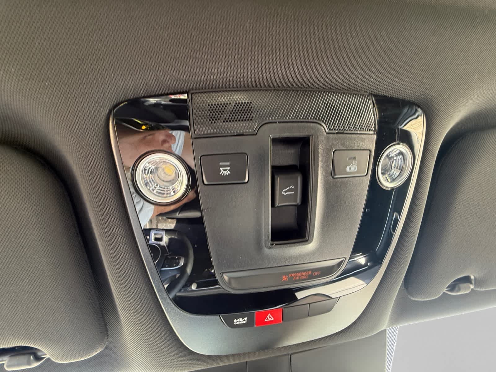 New 2026 Snow White Pearl Kia GT-Line image 19