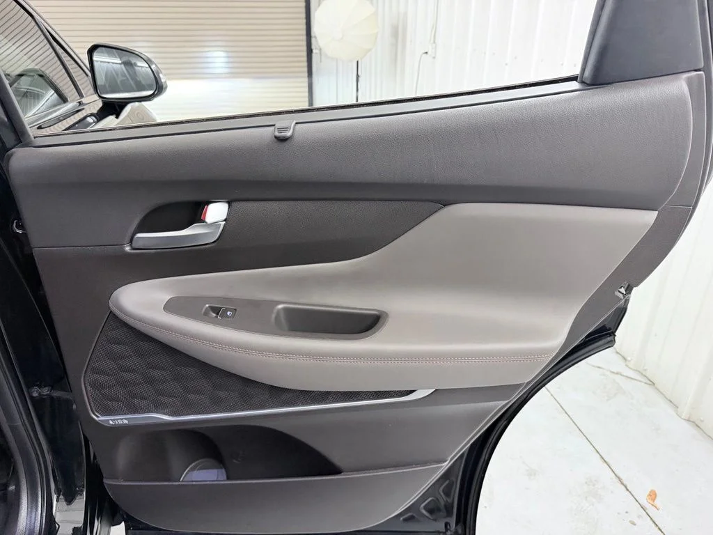 Used 2020 Black Hyundai SEL image 39