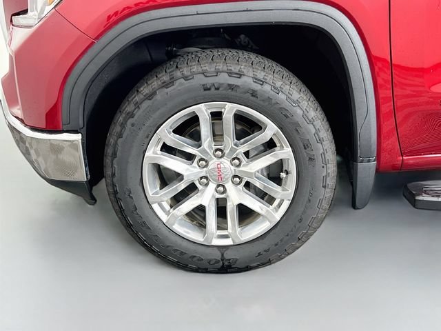 Used 2021 CAYENNE RED TINTCOAT GMC SLE image 11